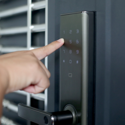 Utica keyless smart lock